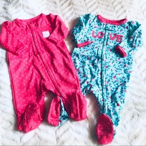 Carter’s Newborn Zip-Up Sleep and Play Set - New!